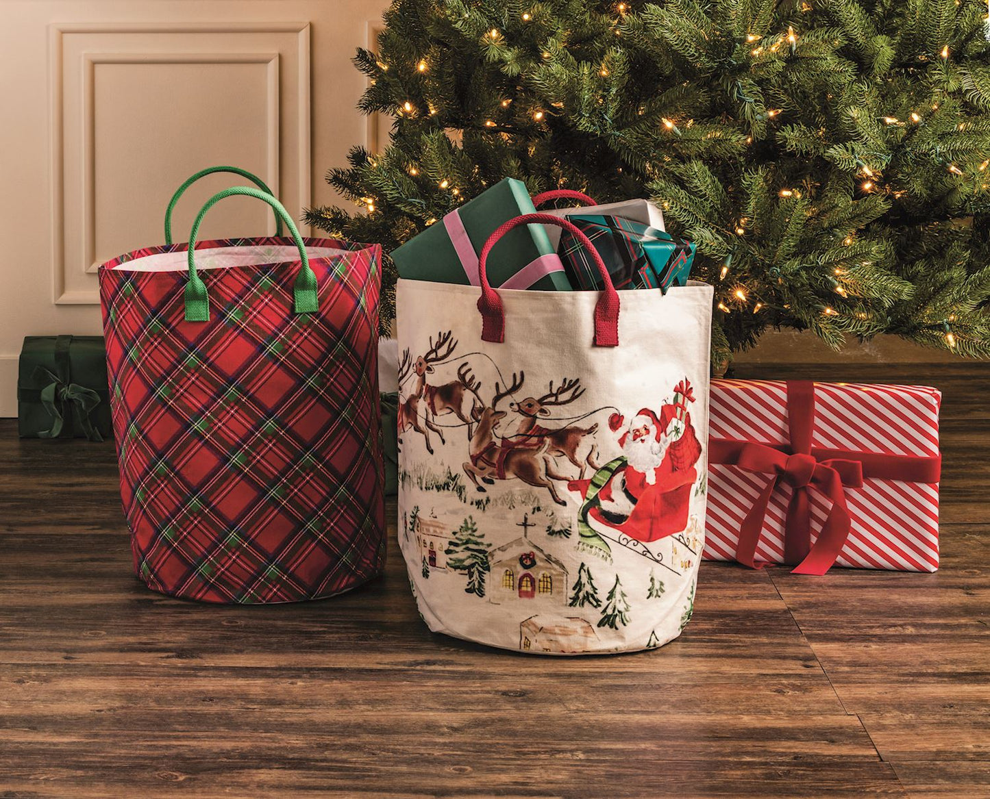 Mudpie Santa Oversized Tote