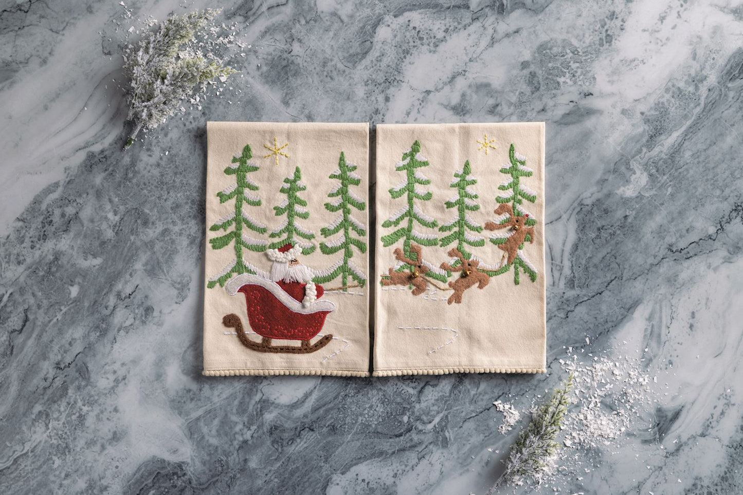Mudpie Santa's Sleigh Towel Set
