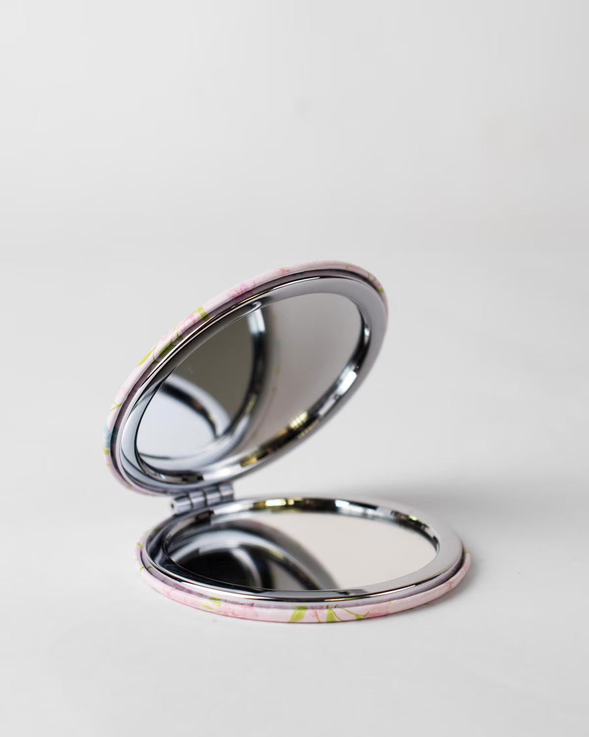 Willow Pocket Mirror Pink