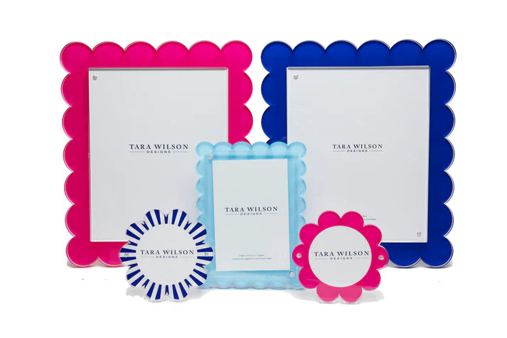 Tara Wilson Scallop Frame Pastel Blue
