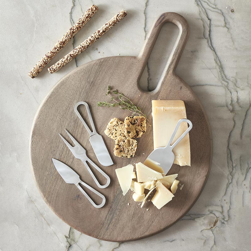 Large Round Board with Cut Out Handle