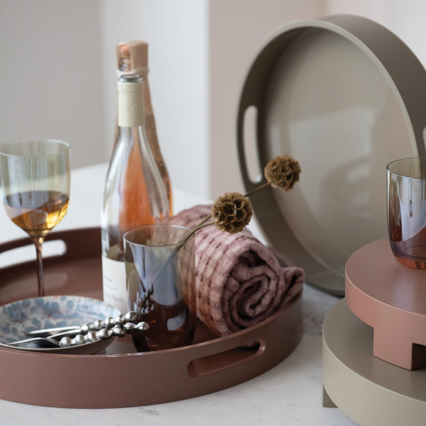 Lacquered Tray Taupe 14"