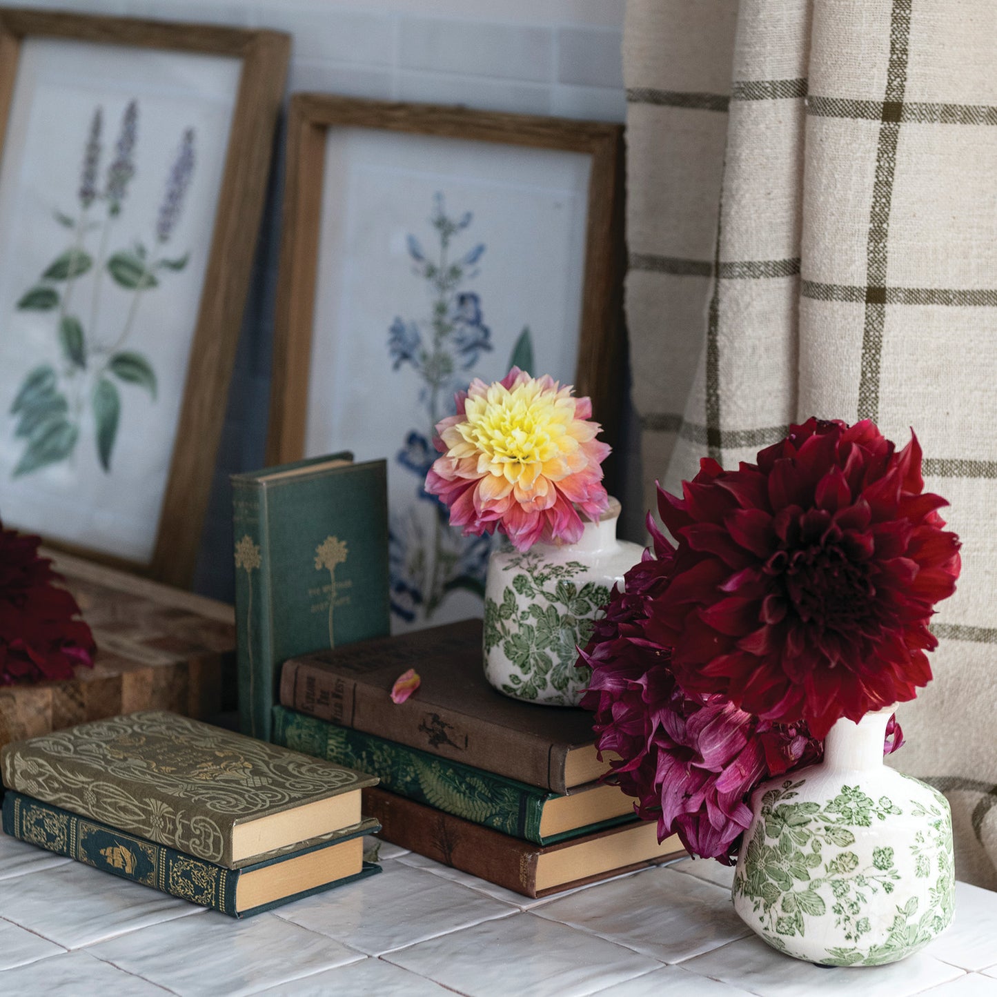 Stoneware Green Botanicals Vase