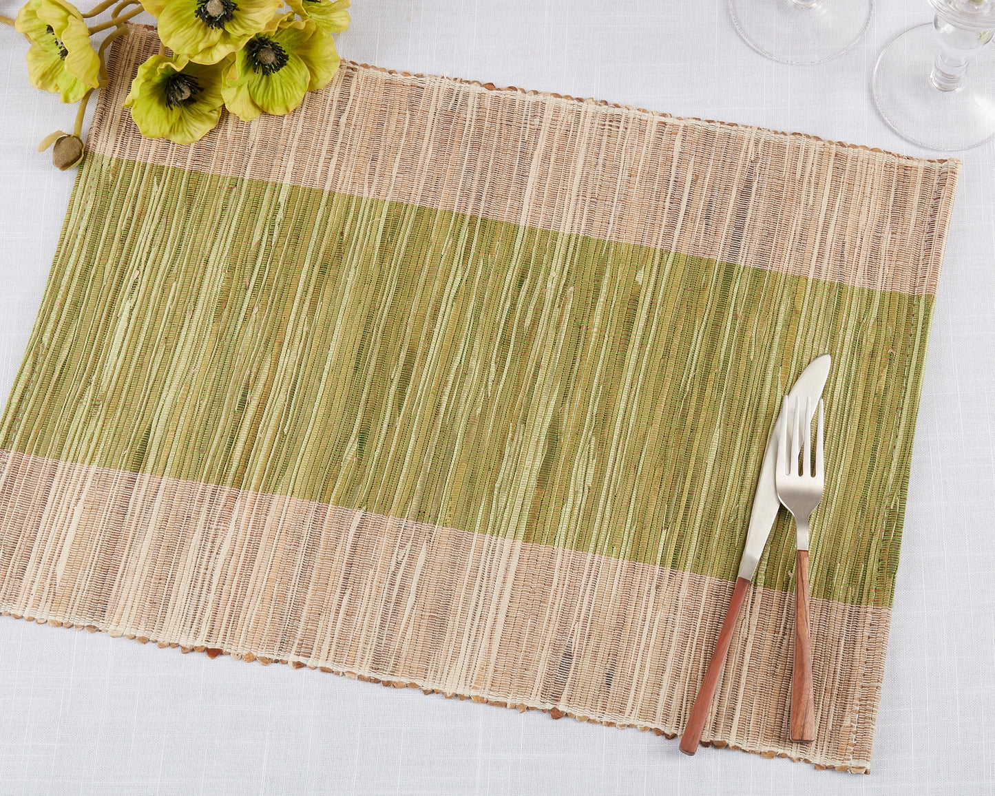Shimmering Banded Placemat Green