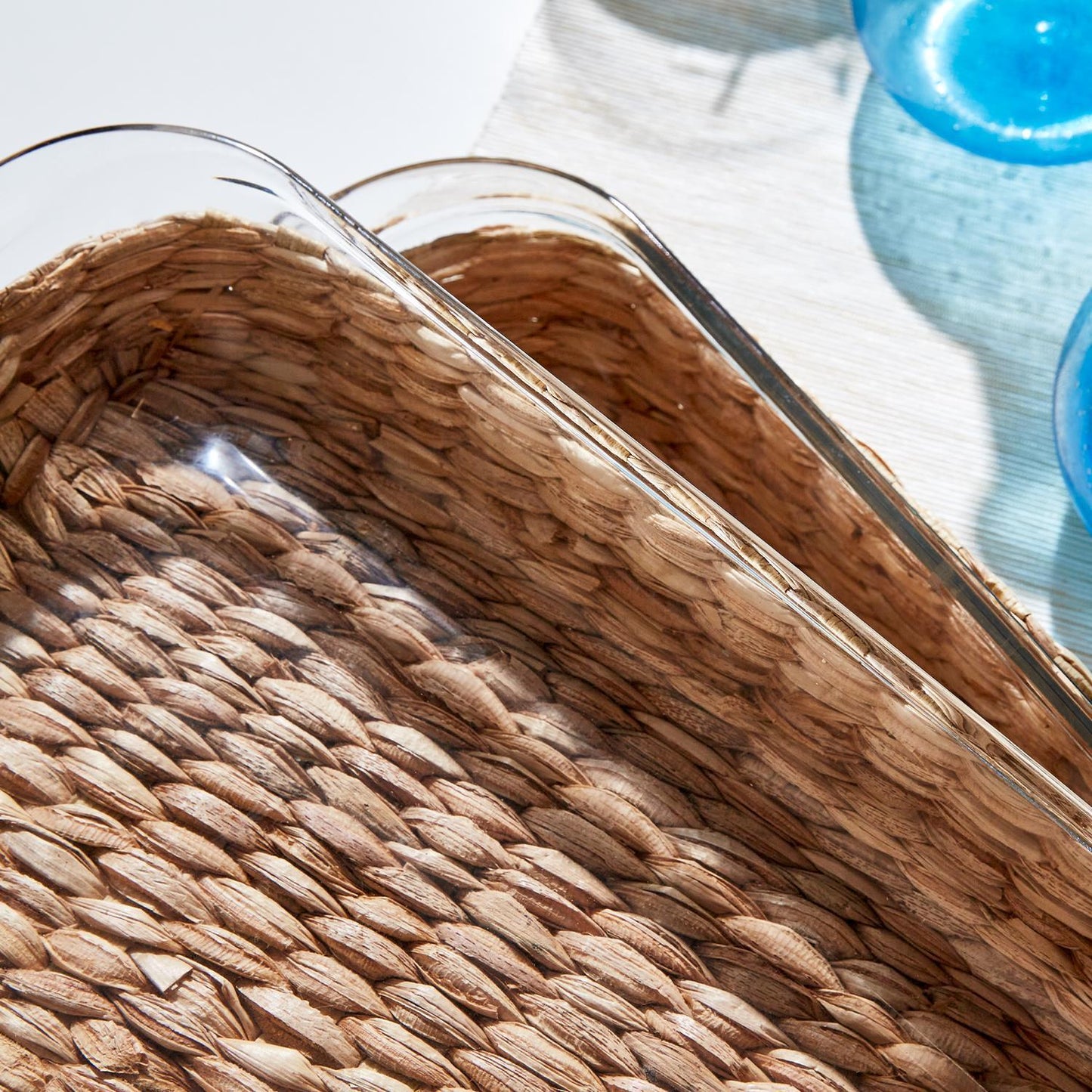 Island Chic Glass/Sea Grass Baking Dish LARGE