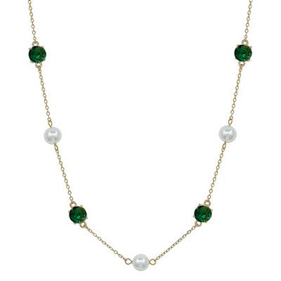 Gold necklace with pearls and emerald crystals in an alternating pattern