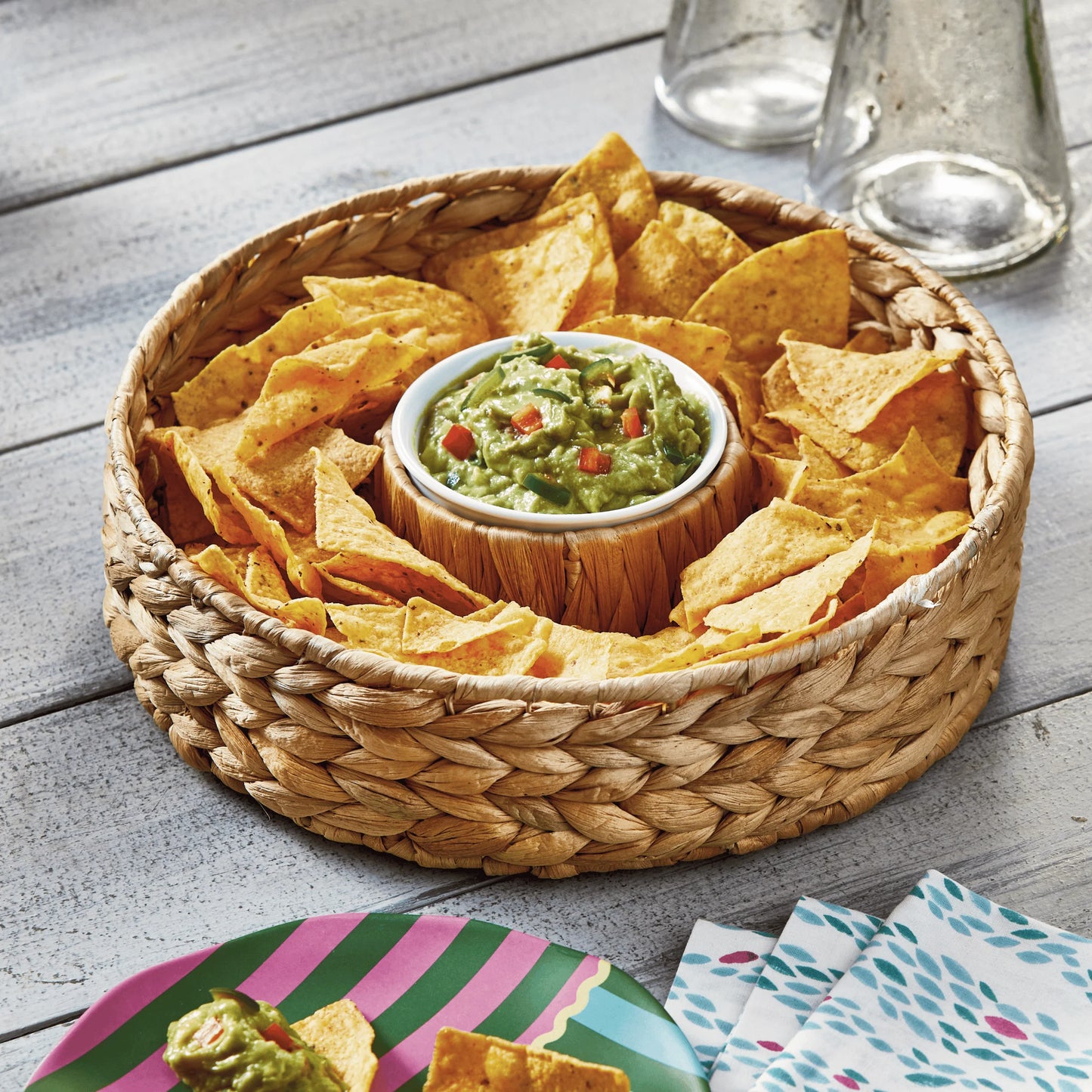 Water Hyacinth Chip & Dip