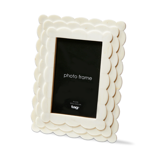 Rectangle Scallop Photo Frame 4x6