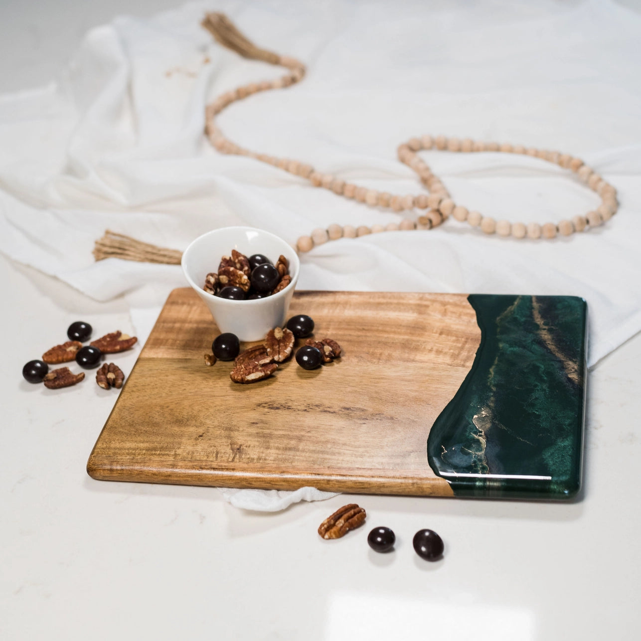 Lynn & Liana 8x11 Acacia Cheeseboard Jade