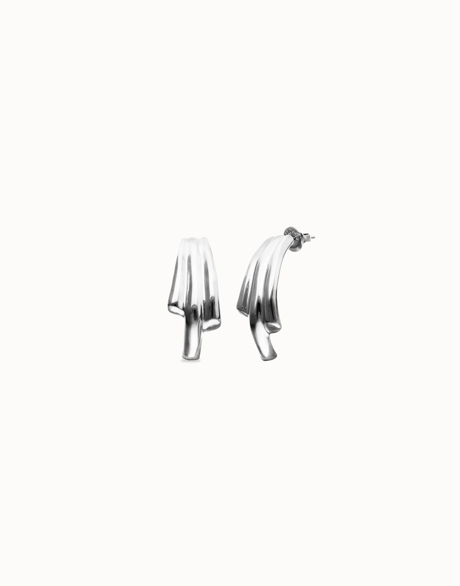 Pair of Roots silver UNO de 50 drop earrings on a white background