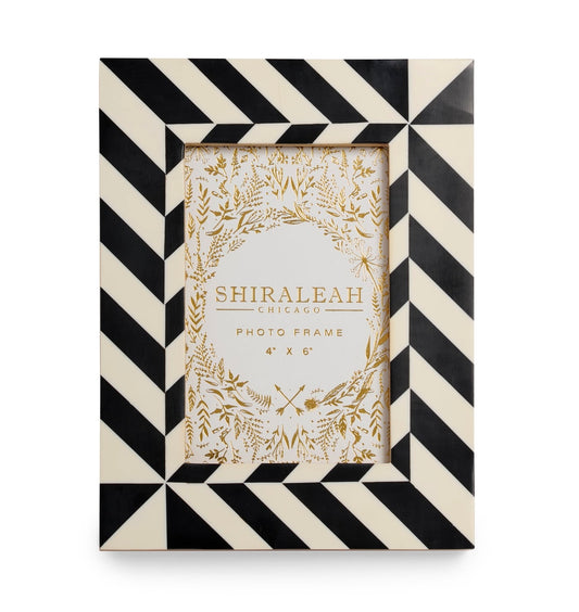 Shiraleah Roma 4x6 Diagonal Stripe Frame