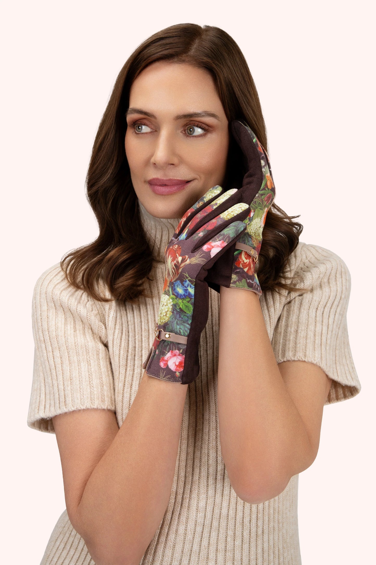 Kylie Gloves Chocolate Floral