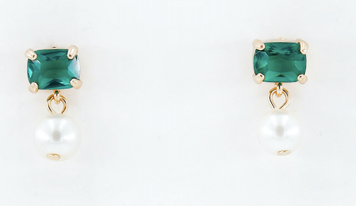 Meghan Browne ODIE-EM dangle earrings with emerald green stone with a drop dangle pearl