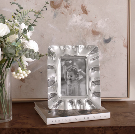 Beatriz Ball Vento 5x7 Frame