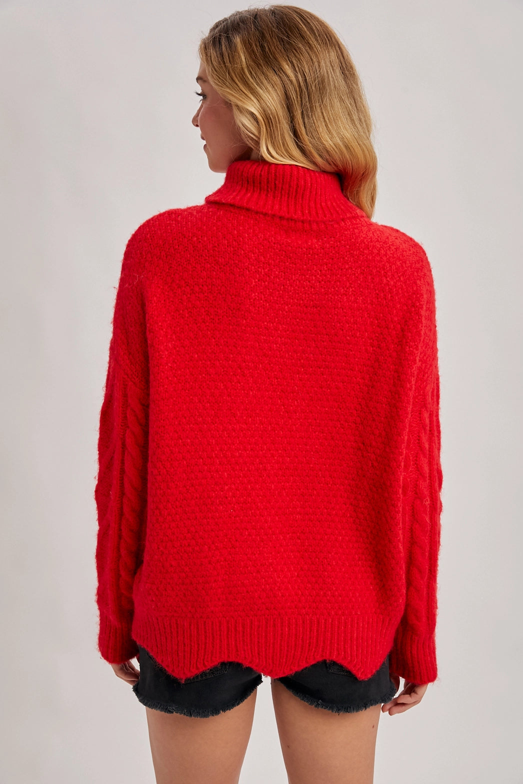 Ruby Turtleneck Cable Knit Scallop Hem Sweater S/M