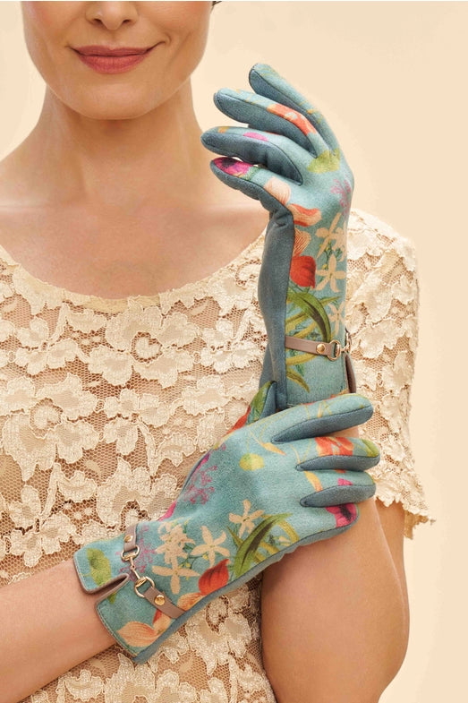 Kylie Gloves Hummingbird at Dusk