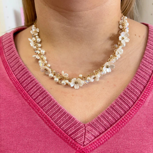 Meghan Browne Arlen Gold Pearl Necklace