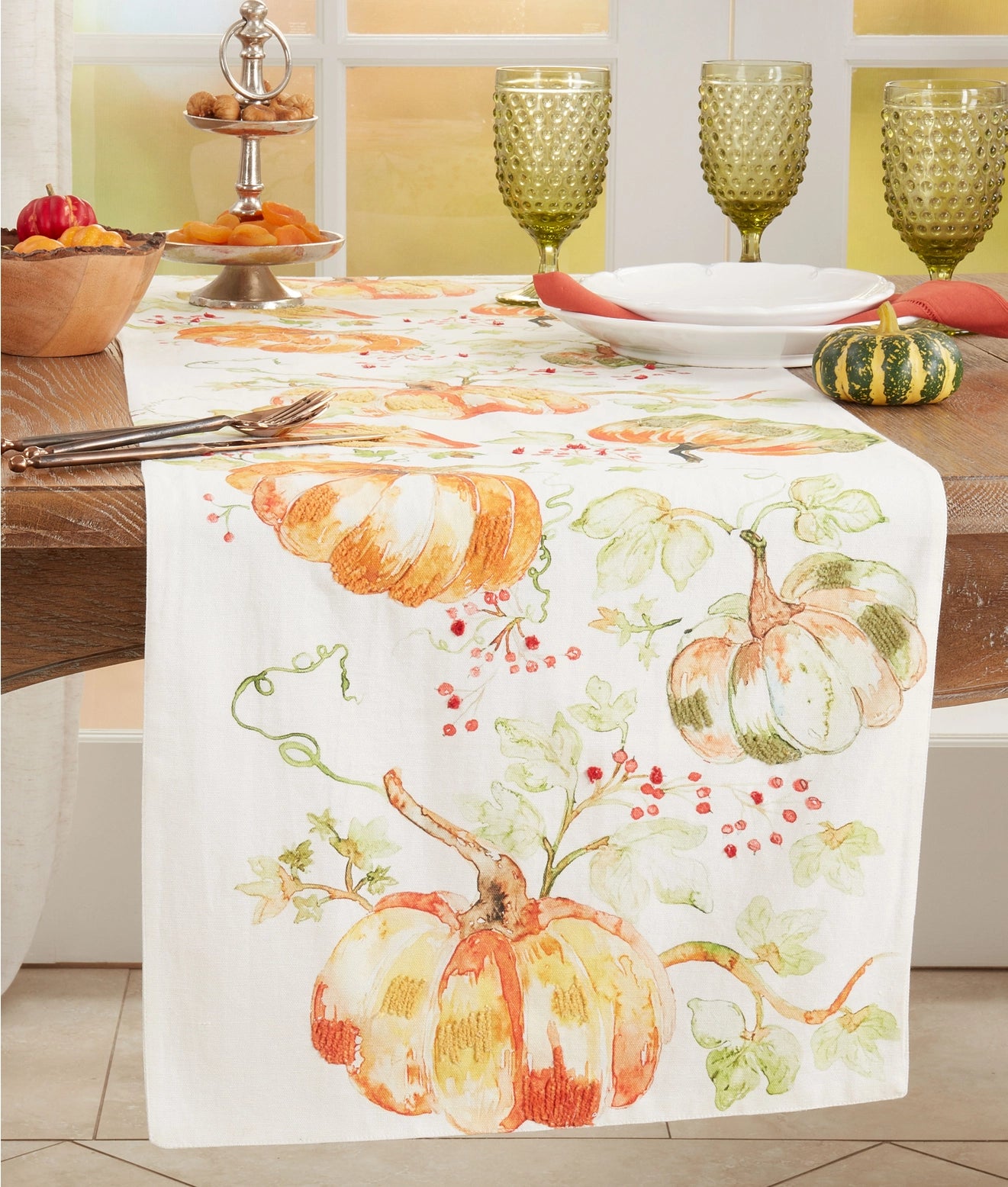 cotton table runner with pumpkins in shades of orange, green and yellow